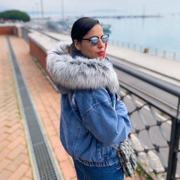 Jeans Jacket - Picture 3 of 3